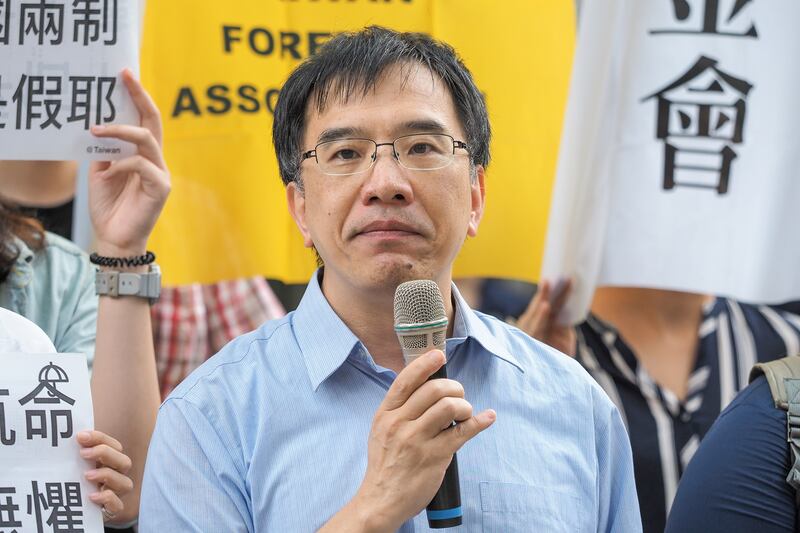 台灣教授協會副會長陳俐甫指，如果美國現在直接制裁李家超，他只能直接聽命於中國，港人永遠不可能再有自主空間。（鍾廣政攝）