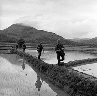 VIETNAM_RICE_PADDY_PATRO_34-250.jpg