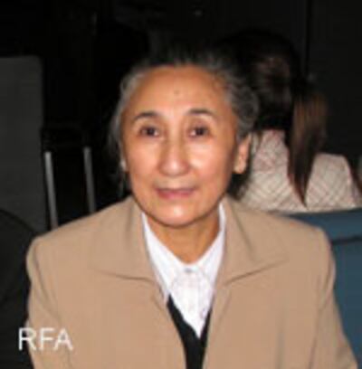 rabiye-qadir-chicago-200.jpg