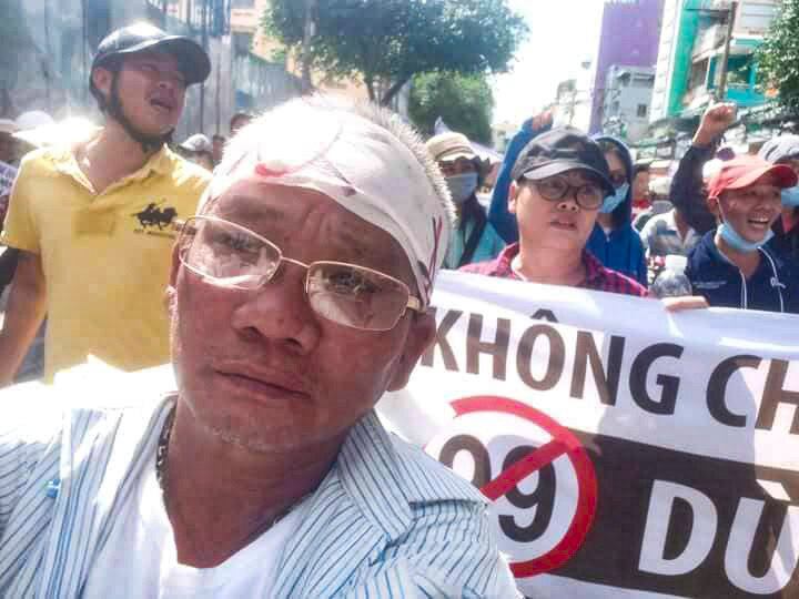 Vietnamese former political prisoners detained after gathering