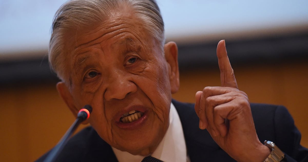 曾为多名异议人士辩护的中国律师界泰斗张思之逝世 – 普通话主页