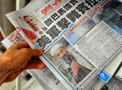Báo chí khắp nơi trên thế giới đăng tin Bin Laden bị bắn chết sau 10 năm truy lùng vị tội khủng bố. AFP