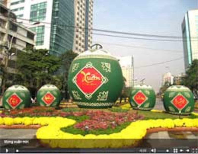 Xem hình ảnh và âm thanh Sài Gòn đón chào năm mới 2009