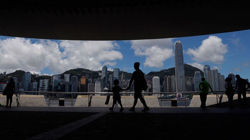 以往香港人以高度国际化的形象，创造了不少经济和学术奇迹，以后不会那么顺利。（AP）