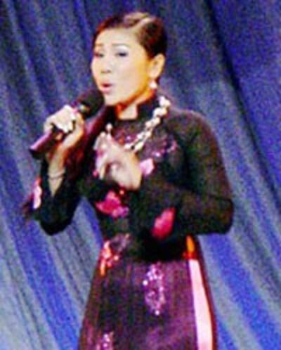 thanh-uyen-200.jpg