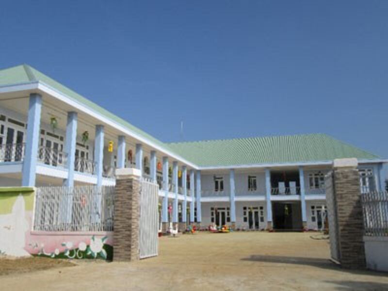 Trường Học ở Tam Bố do ALA (Những Thiên Thần Nhỏ Bị Bỏ Rơi) giúp xây dựng. Hình do ALA cung cấp.