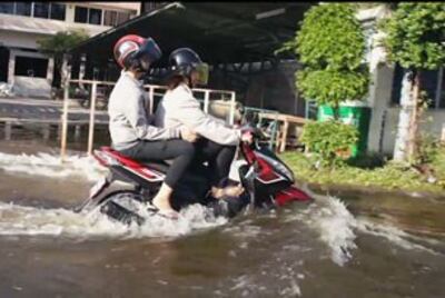 Trận lụt lịch sử ở Thái Lan kéo dài từ tháng 7 đến nay vẫn còn tiếp diễn. RFA