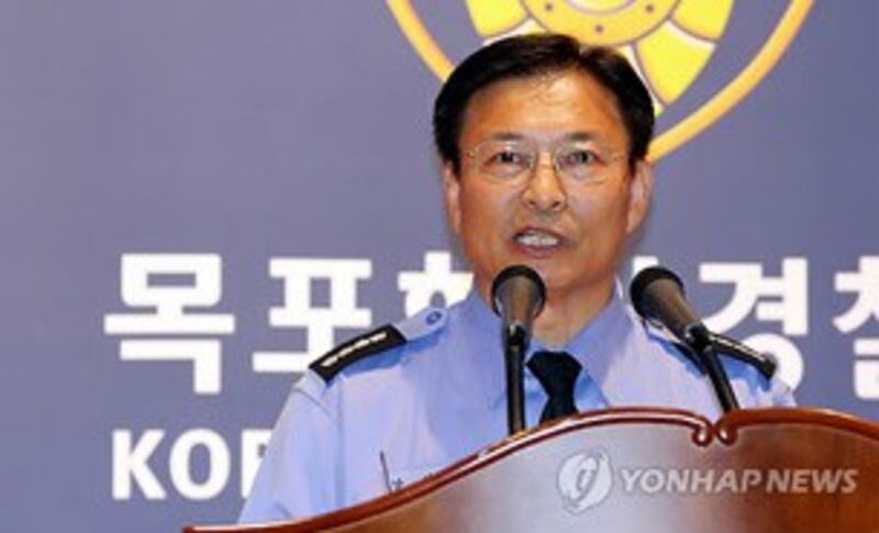 图片： 韩国木浦海洋警察署长江盛熙。 （韩联社）