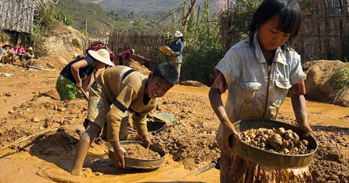 Myanmar Labor Minister Commits to Working Toward Elimination of Child ...