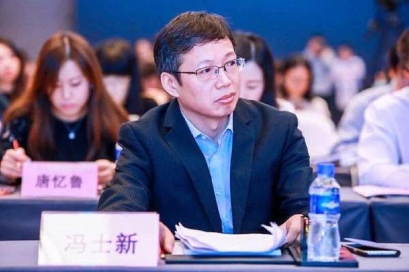 《路透社》報道，負責監督國家新聞出版署的中央宣傳部出版局局長馮士新，已於上星期被免職。（微博圖片）