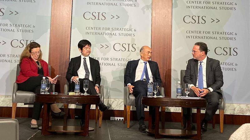 华盛顿智库战略与国际研究中心研讨会：美日同盟60年，左二为日本法政大学教授森森聡（Satoru Mori）。（王允摄）