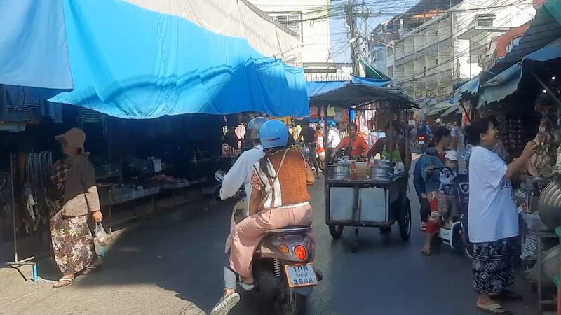 ၂ဝ၂၄ ခုနှစ် နှစ်ဆန်းပိုင်းက တွေ့မြင်ရသည့် ထိုင်းနိုင်ငံ၊ မဲဆောက်စျေး တစ်နေရာ မြင်ကွင်း။ (Photo: RFA)