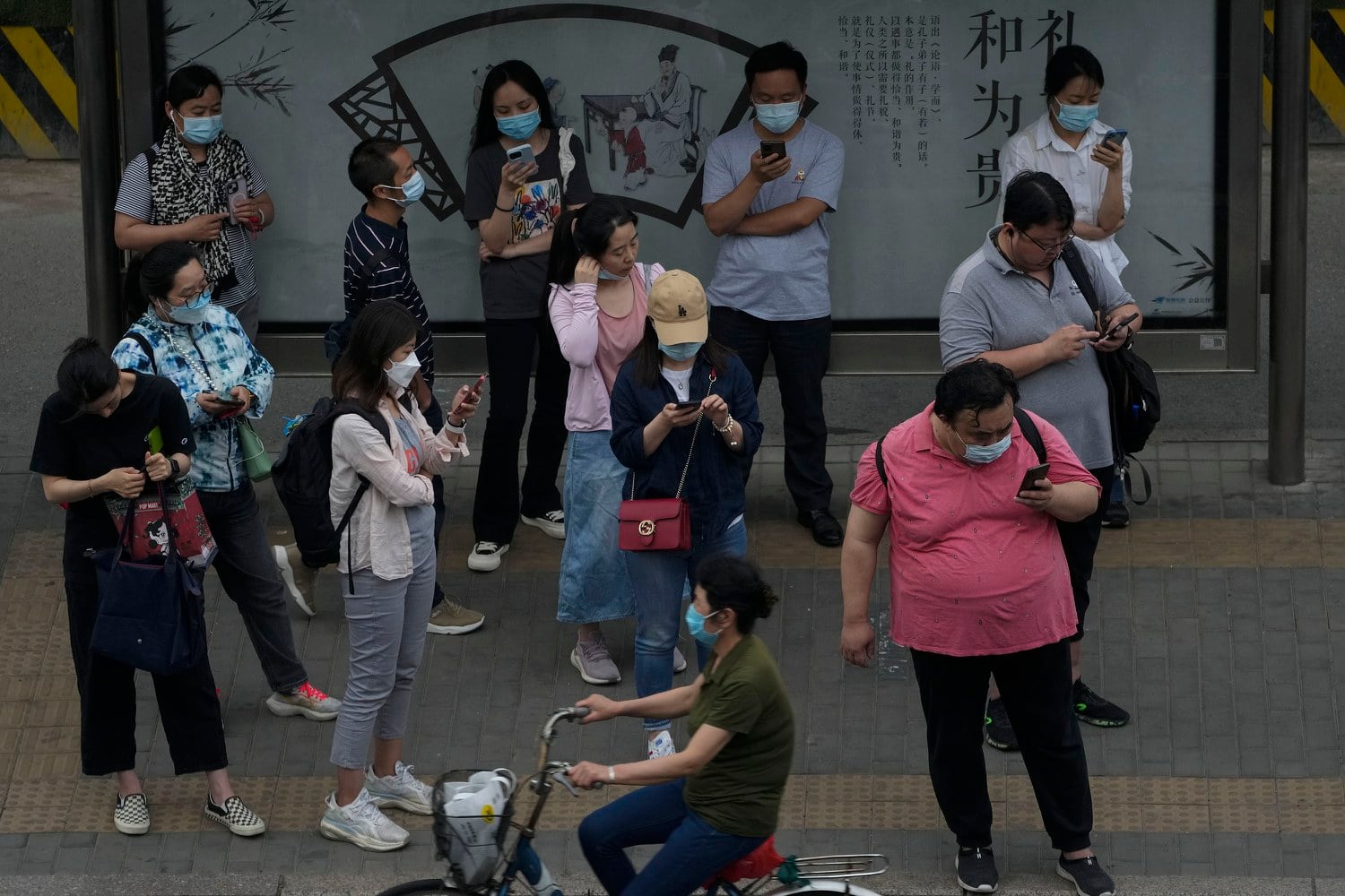The ‘Curse of 35’ in China: Job-hunters battle age discrimination
