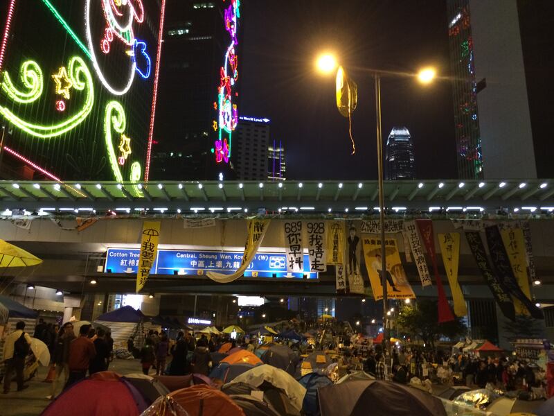 hk-umbrella2.JPG