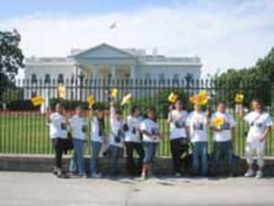 AmericanProtestTriet200.jpg