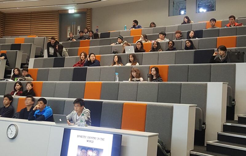 북한인권 행사에 침석한 학생들.