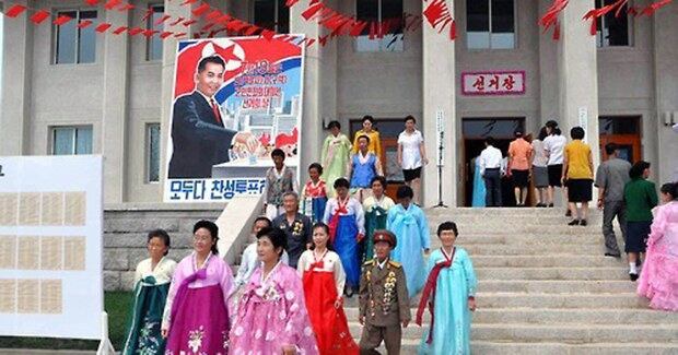 북한 도·시·군 인민회의 대의원 선거일 모습.