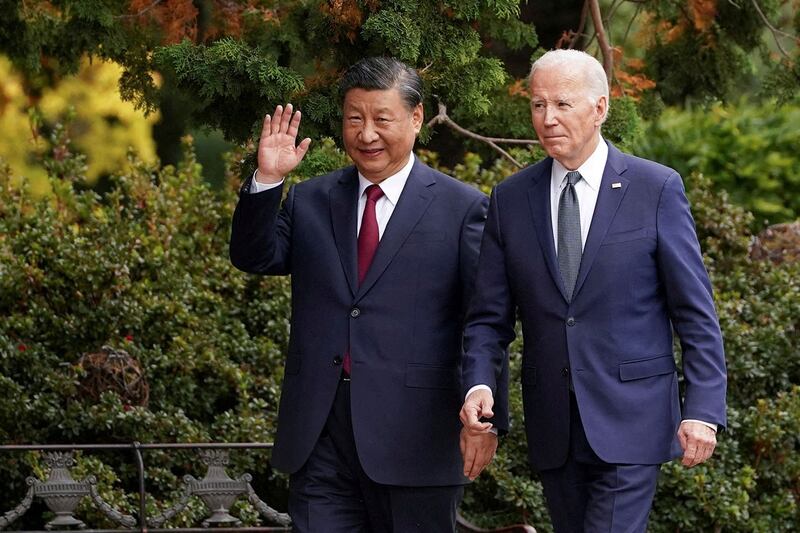 2023年11月15日,美国总统拜登与中国国家主席习近平在加州举办的亚太经济合作会议期间举行双边会谈。(路透社)