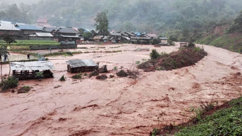 ຖ່າຍໂດຍນັກຂ່າວພົລເມືອງ