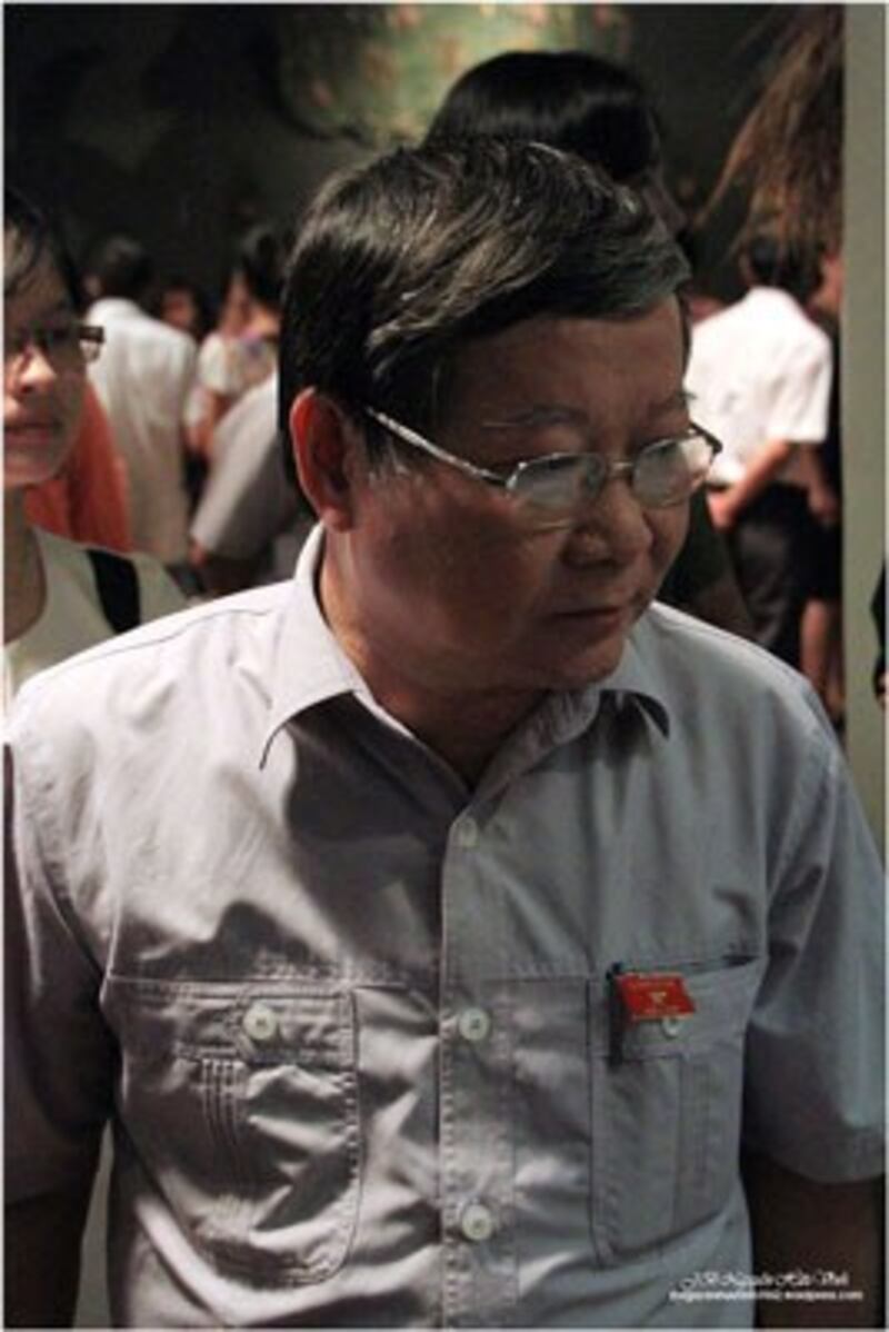 Ông Lê Như Tiến - Phó Chủ nhiệm Ủy ban Văn hóa, Giáo dục, Thanh niên, Thiếu niên, Nhi đồng của Quốc hội tại Lễ khai mạc phòng "Trưng bày chuyên đề về Cải cách ruộng đất 1946-1957". Photo by J.B Nguyễn Hữu Vinh.