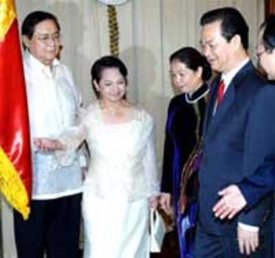 NguyenTanDungArroyo200.jpg