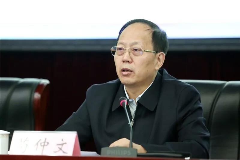 國家體育總局局長苟仲文，被指是開啟外籍運動員雙國籍撈金的第一人，並以此短平快的辦法儘快撈取政績。（網絡圖片）