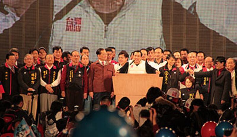 TW_election_Ma0113_2011_350.jpg
