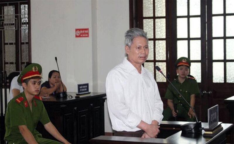 Thầy giáo Đào Quang Thực tại phiên tòa hôm 19/9/2018 