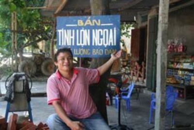 dinh-vu-hoang-nguyen-2-250.jpg