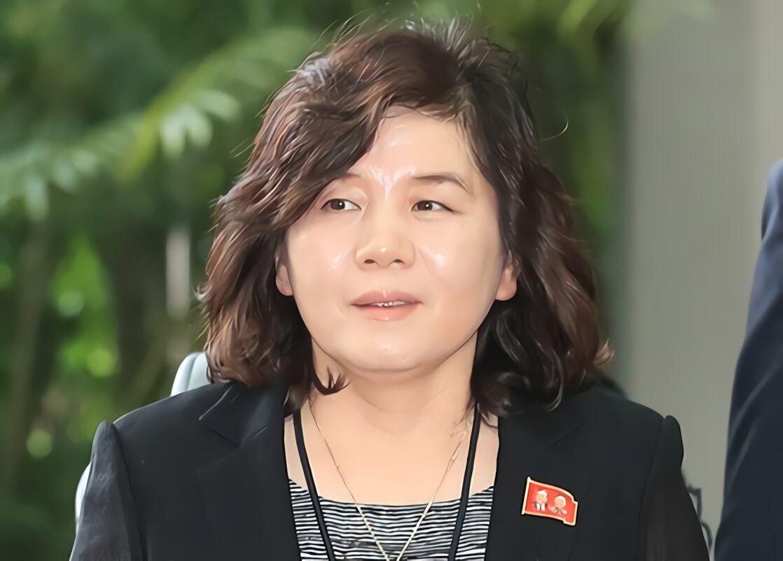북한이 지난 8~10일 진행한 노동당 중앙위원회 제8기 제5차 전원회의 확대회의에서 최선희 외무성 제1부상을 외무상으로 임명했다고 북한 관영매체인 조선중앙통신이 11일 보도했다.