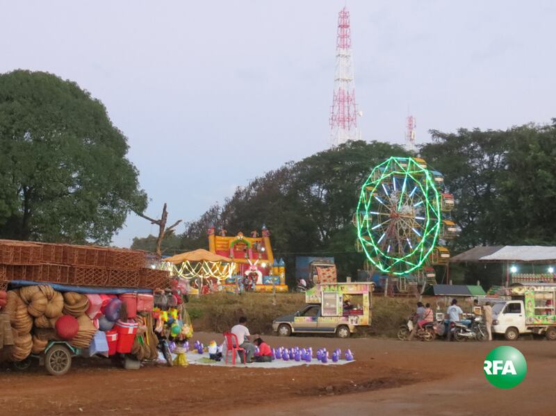 ទិដ្ឋភាព​នៅ​បឹង​កន្សែង ក្រុង​បានលុង ខេត្ត​រតនគិរី នៅ​ថ្ងៃ​ទី​១៥ ខែ​វិច្ឆិកា ឆ្នាំ​២០១៦។ RFA/Ratha Visal