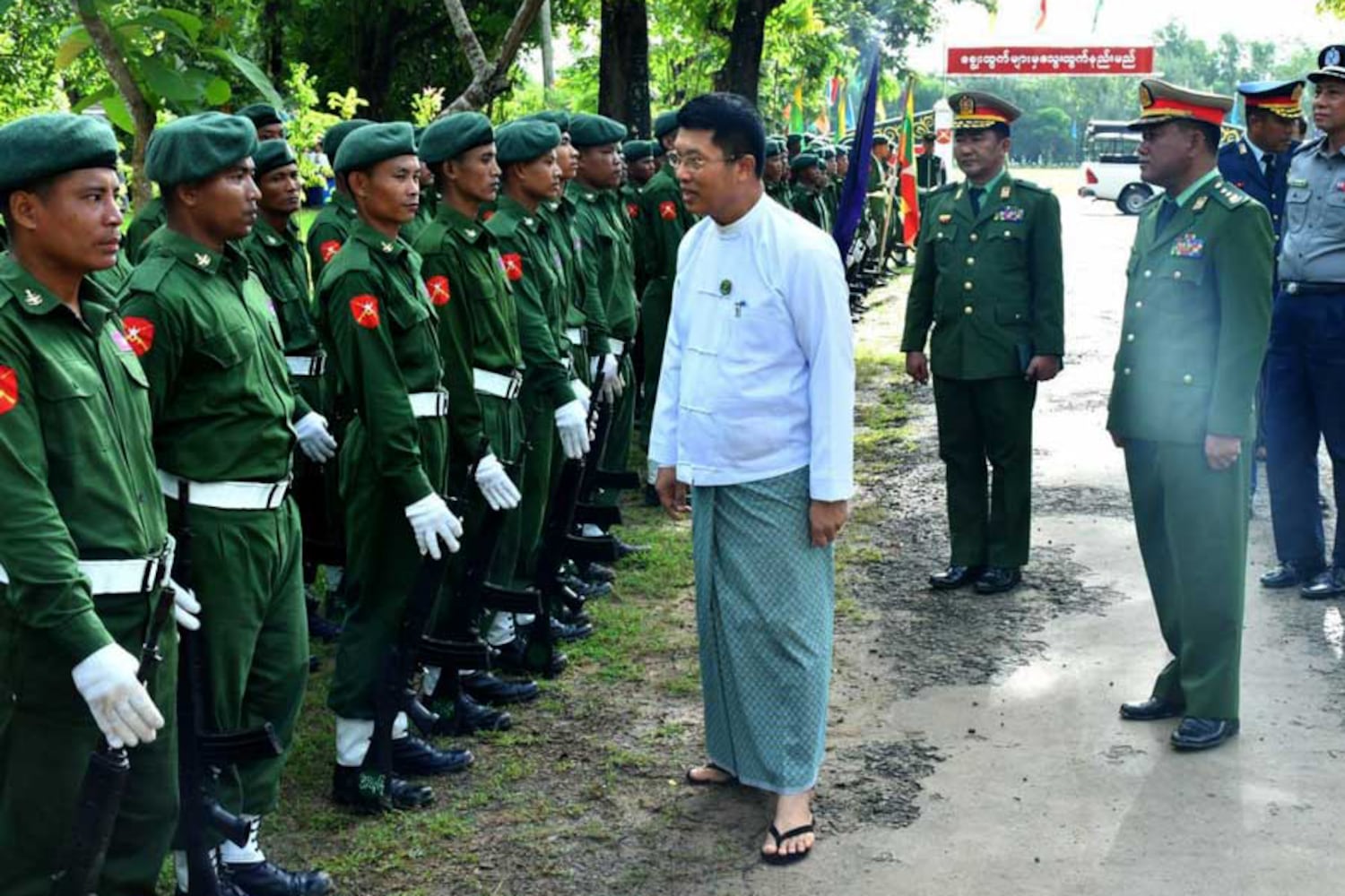 Junta troops forcibly recruit more than 70 young men in Myanmar town