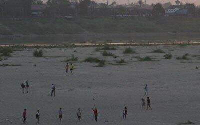 laos-drought-football-400.jpg