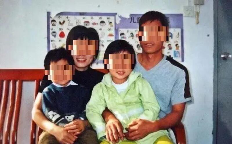 2004年天恆邨一家四口滅門慘劇案，案中丈夫斬死妻女後重傷不治，事件揭示家庭暴力和社區支援不足等社會問題，亦令天水圍被冠以「悲情城市」之名。（網上資料圖片）