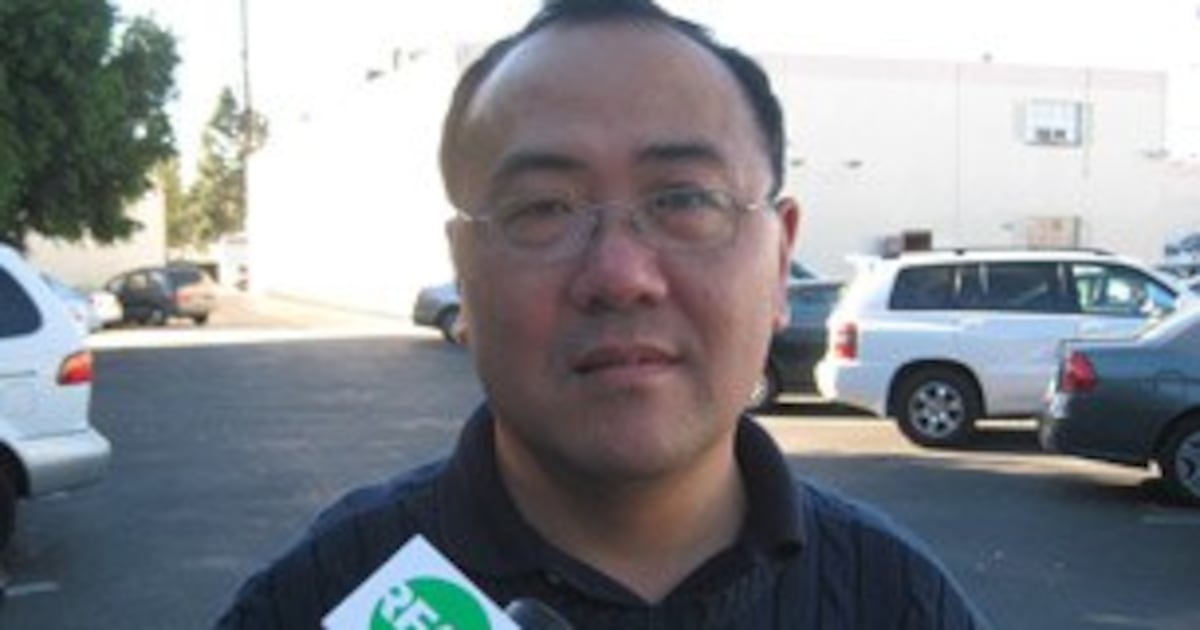 郑存柱返抵广州即失联 中国民主党要求当局说明(组图) – 普通话主页