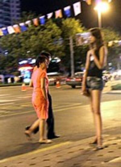 China-mistresses150.jpg