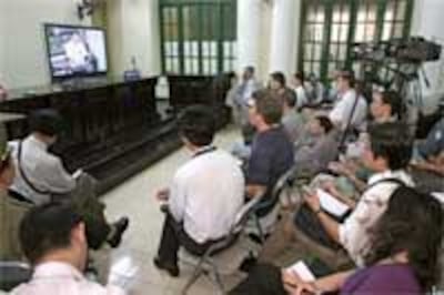 VanDaiCongNhanTrial200.jpg