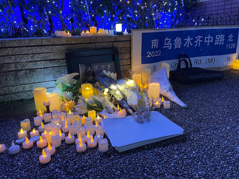 12月2日东京池袋车站白纸运动集会情形（安田峰俊独家提供）