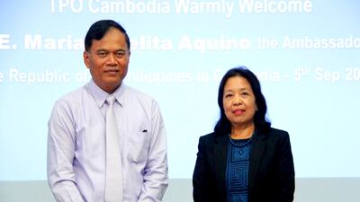 Dr_Chhim_Sotheara_visited_by_Maria_Amelita_Aquino_Philippino_Ambassador_in_Phnom_Penh_090522.jpg