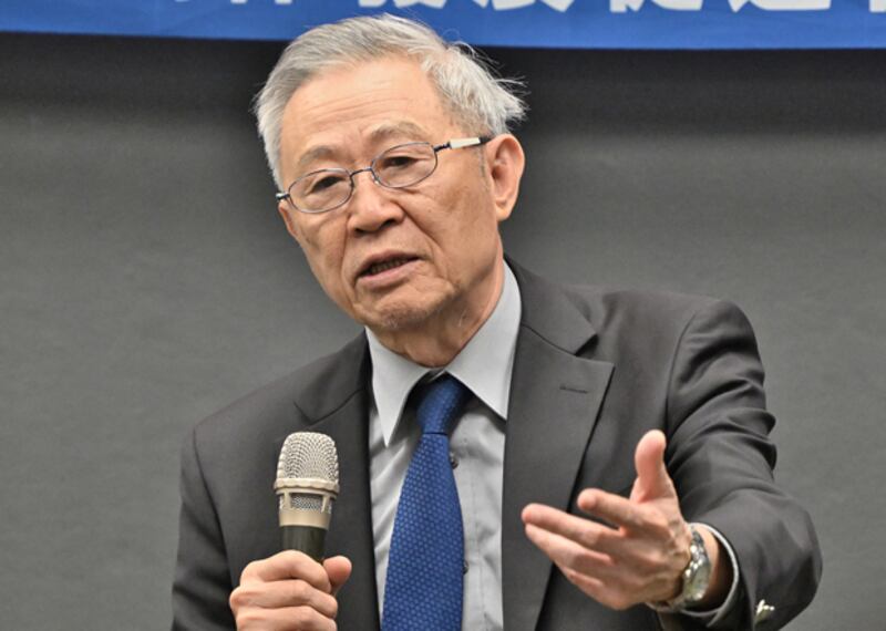 2020年11月5日,淡江大學中國大陸研究所所長趙春山:蔡英文總統任內,不會發生中國武力犯台。(鍾廣政 攝)