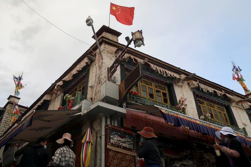 རྒྱ་ནག་གཞུང་གིས་རྒྱལ་སྤྱིའི་དྲ་ལམ་དང་གླེང་སྟེགས་ལ་བོད་ཀྱི་སྐོར་ལ་གཞུང་གི་དྲིལ་བསྒྲགས་ཤུགས་ཆེ་བྱེད་བཞིན་པ།