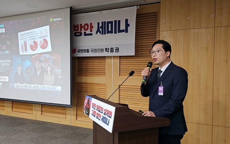 K070324dh2.jpg