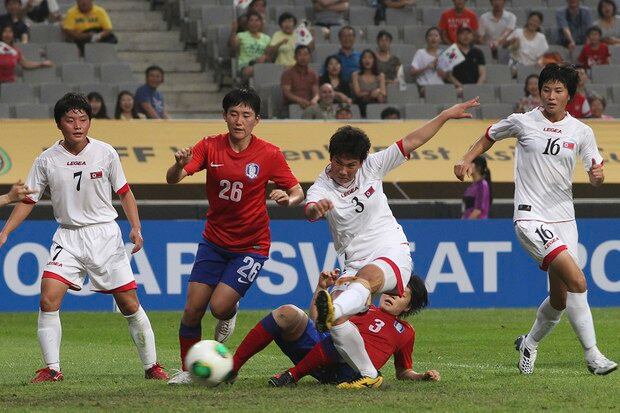 2019년 동아시안컵 여자축구대회 한국 대 북한의 경기 모습.