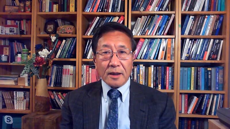 经济学者程晓农表示，中共领导模式走向个人独裁后，新常委只不过是习近平的办事班子。(截图自“亚洲很想聊”节目)