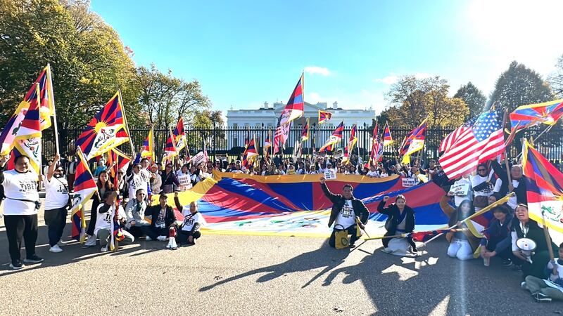 tibetan protest xi dc.JPG