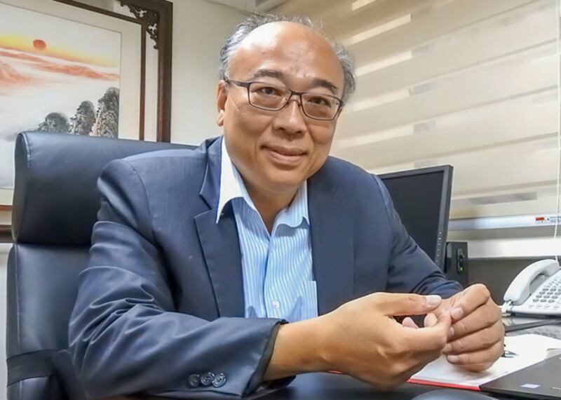 tw-huang3.jpg