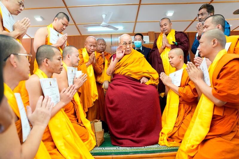 dalai lama (1).JPG