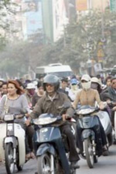 TrafficHelmet150.jpg