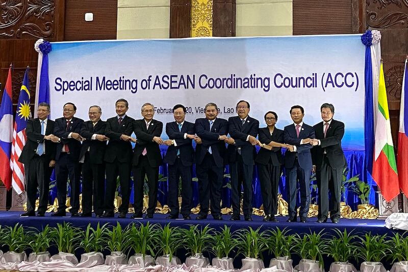 Hình minh hoạ. Cuộc gặp giữa Bộ trưởng Ngoại giao các nước ASEAN và Trung Quốc về hợp tác chống dịch bệnh COVID-19 ở Vientiane, Lào hôm 20/2/2020