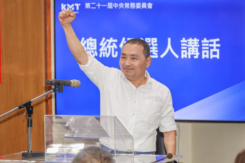 侯友宜認為必須大魄大力再次讓政黨輪替,才能夠救國家救台灣。(國民黨提供)